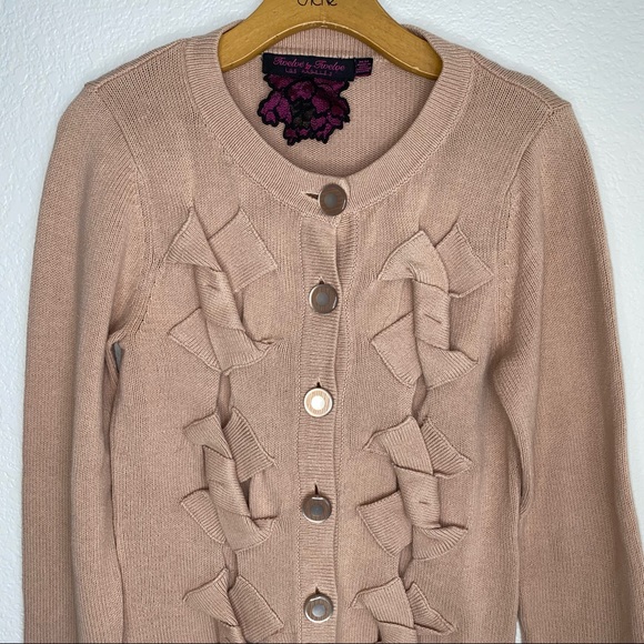 ❤️Donated❤️Twelve by Twelve “Los Angeles” Heavy Knit/Woven Button Up Cardigan - Picture 2 of 5